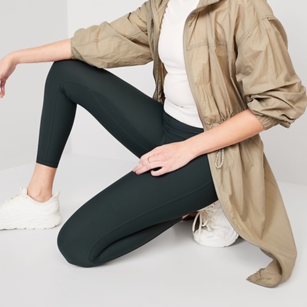 Extra High-Waisted PowerLite Lycra® ADAPTIV 7/8-Length Leggings for Women